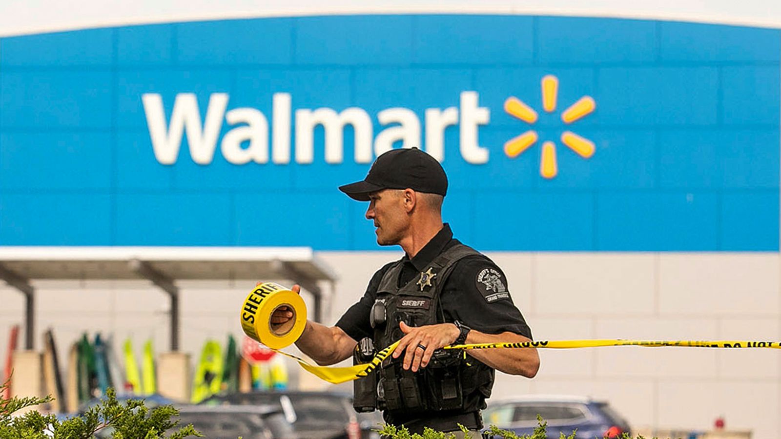 Michigan: 11 people stabbed in US supermarket – with six in critical condition | US News