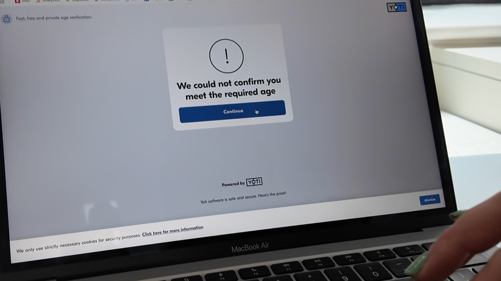 Hundreds of thousands of people backlash against internet safety rules | Science, Climate & Tech News